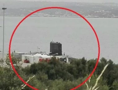 Σκάνδαλο με καναδικό υποβρύχιο στη Σούδα – Εντολή Κουρουμπλή για έρευνα σε βάθος